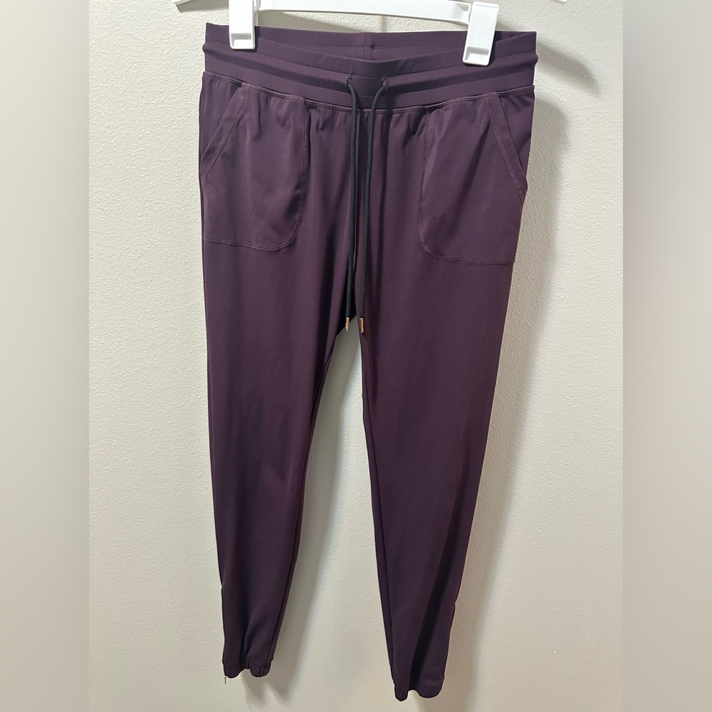 ZYIA Peak Zipper Joggers